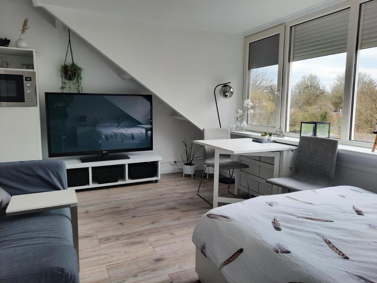 Studio 76 Groningen Met Gratis Leenfietsen Hotel Eksteriør billede